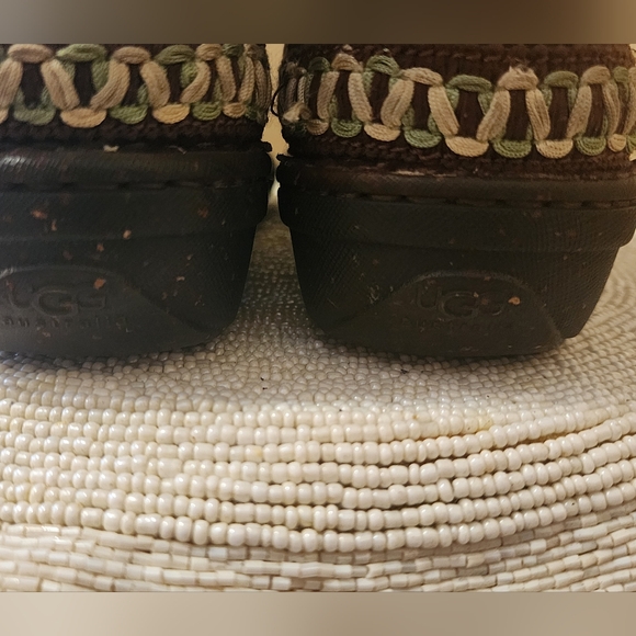 UGG Australia Kona Toggle Winter Boots Womens Size 8  Brown Suede Leather. - Picture 6 of 8